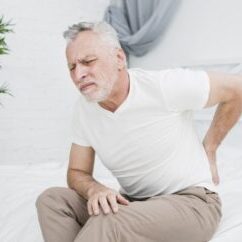 Orthopädie bei Wirbelsäulenverletzungen Bild by Freepik.com